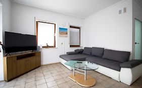 Work & Stay In Niederstotzingen